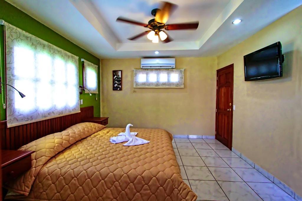 Hotel La Mar Dulce Granada Zimmer foto